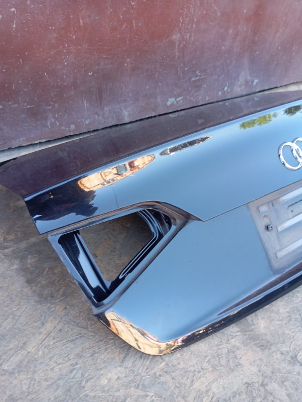 Крышка багажника Audi A4 2011 B8