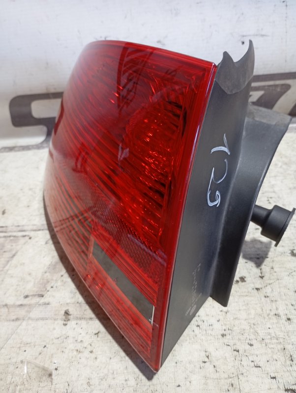 Фонари Audi A4 2006 B7