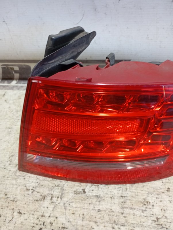 Фонари Audi A4 2011 B8