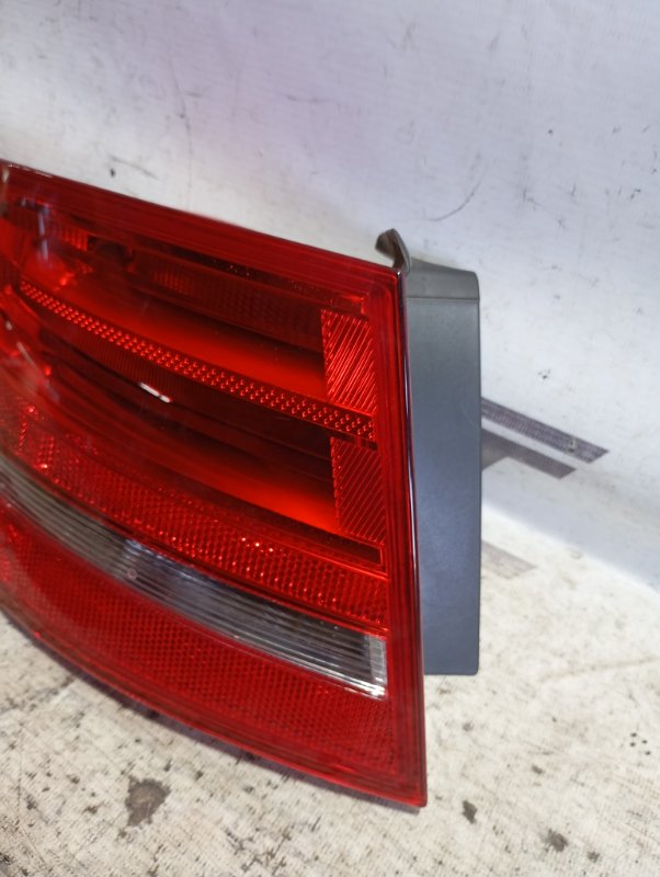 Фонарь наружный Audi A4 2008 B8