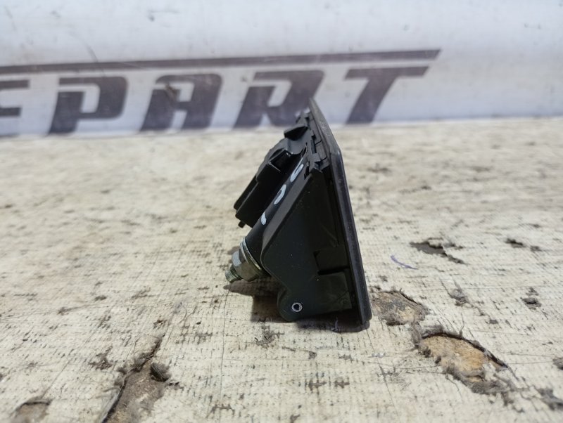 Кнопка открывания багажника Audi A4 2008 B8
