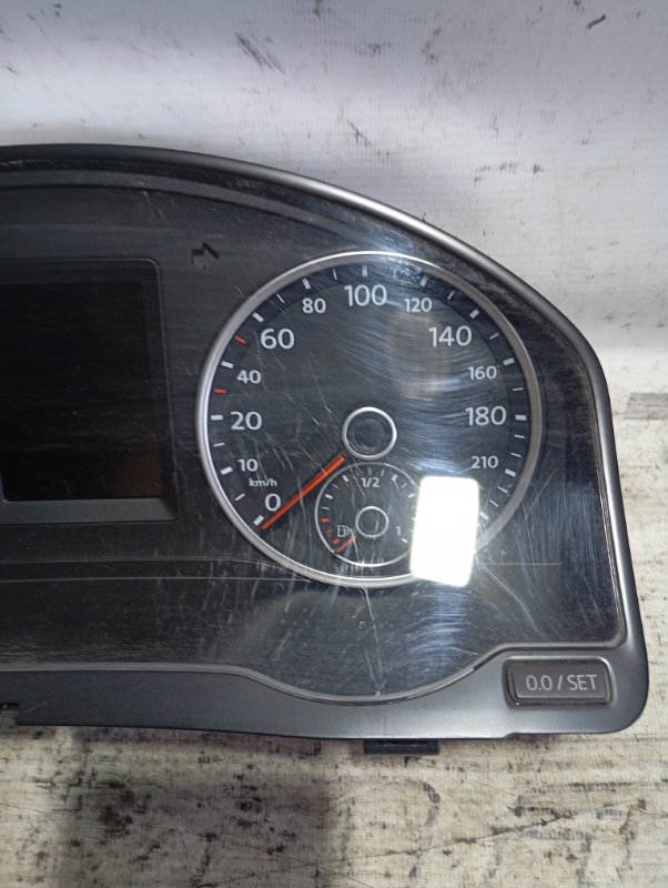 Панель приборов Volkswagen Tiguan 2014 5N