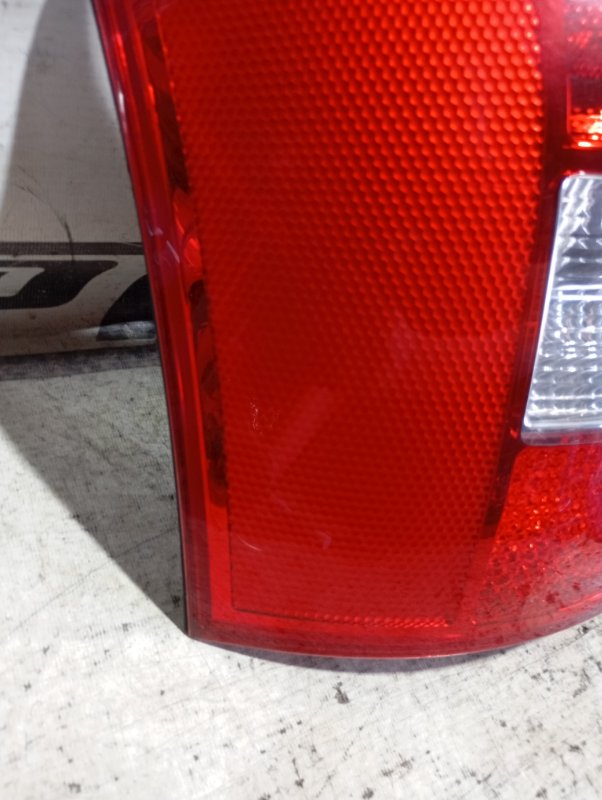 Фонарь Audi A4 2002 B6