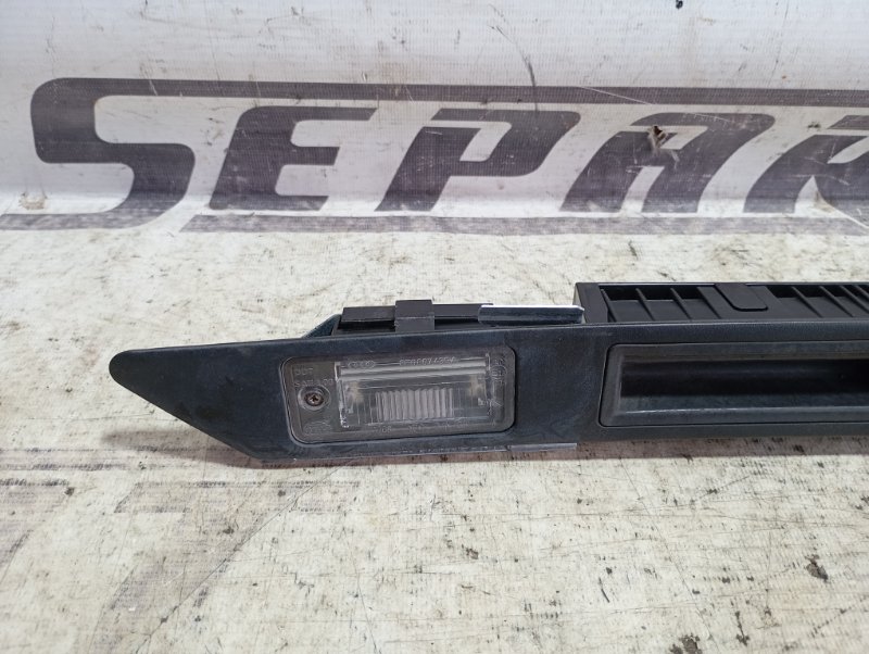 Планка подсветки номерного знака Audi A4 2006 B7