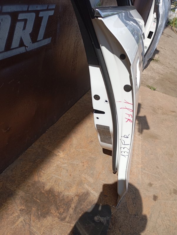 Дверь Audi A4 2008 B8