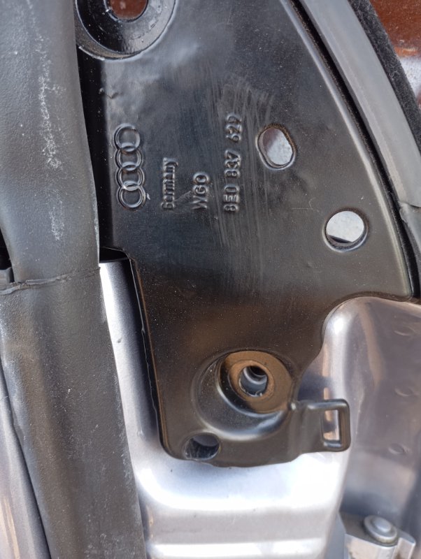 Дверь Audi A4 2006 B7