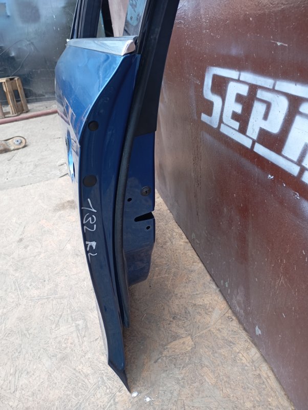 Дверь Audi A4 2008 B8