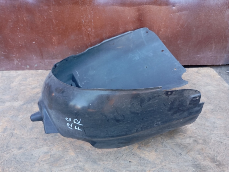 Подкрылок Audi A4 2002 B6