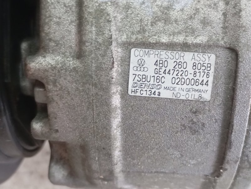 Компрессор кондиционера Volkswagen Passat 2002 B5