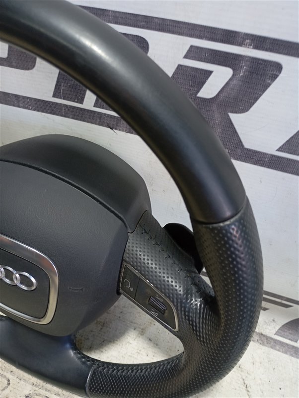 Руль Audi A3 2010 8P