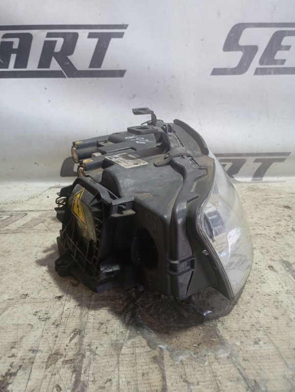 Фары Audi A4 2002 B6