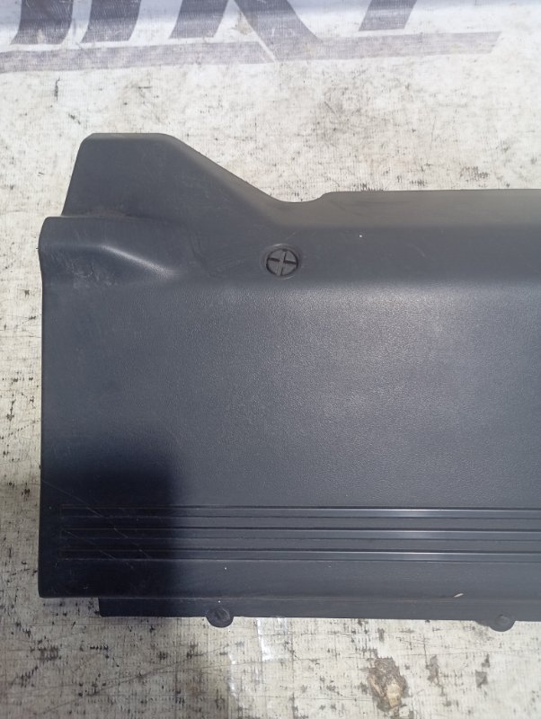 Крышка двигателя декоративная Volkswagen Passat 2002 B5