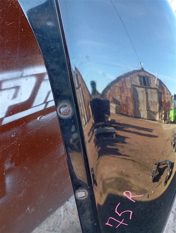 Крыло Volkswagen Touareg 2008