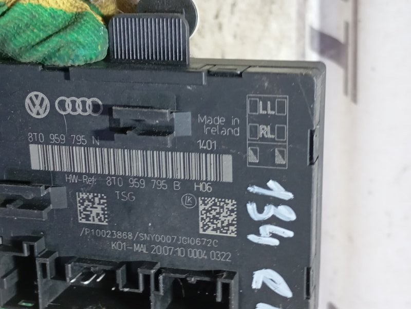 Блок управления двери Audi A4 2011 B8