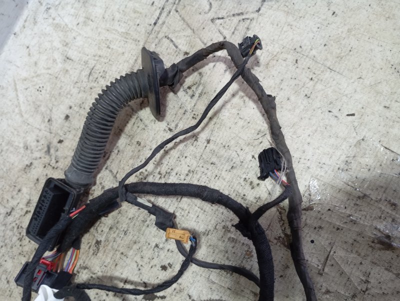 Проводка двери Audi A4 2008 B8