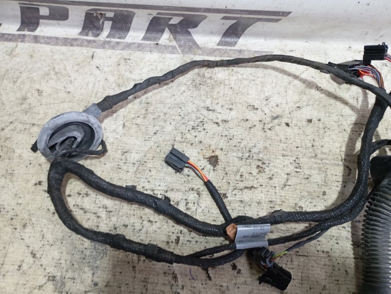 Проводка двери Audi A4 2008 B8
