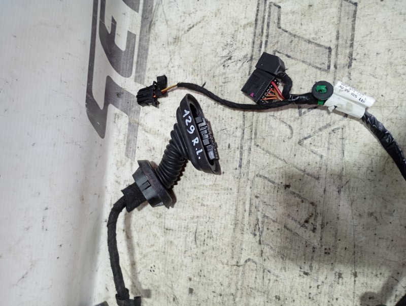 Проводка двери Audi A4 2006 B7