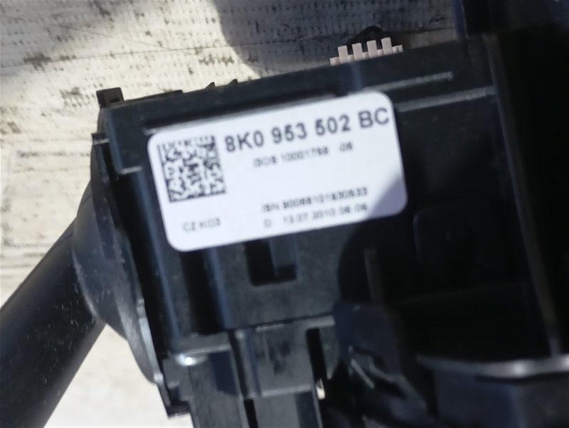 Переключатели подрулевые Audi A4 2011 B8