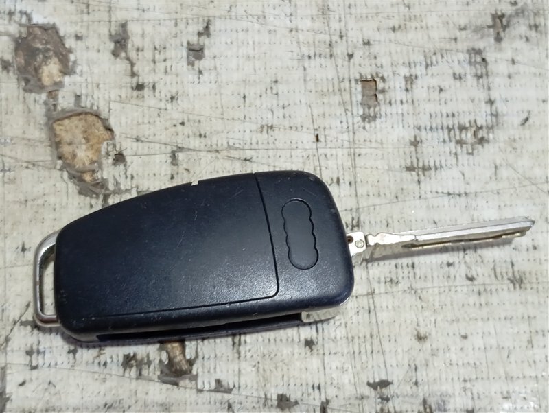 Замок зажигания с ключом Audi A3 2010 8P