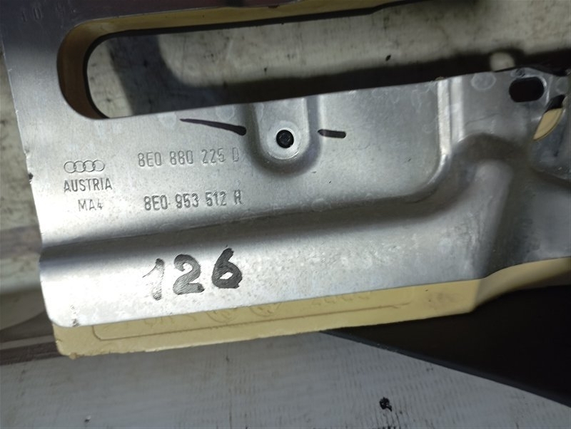 Кожух рулевой колонки Audi A4 2002 B6