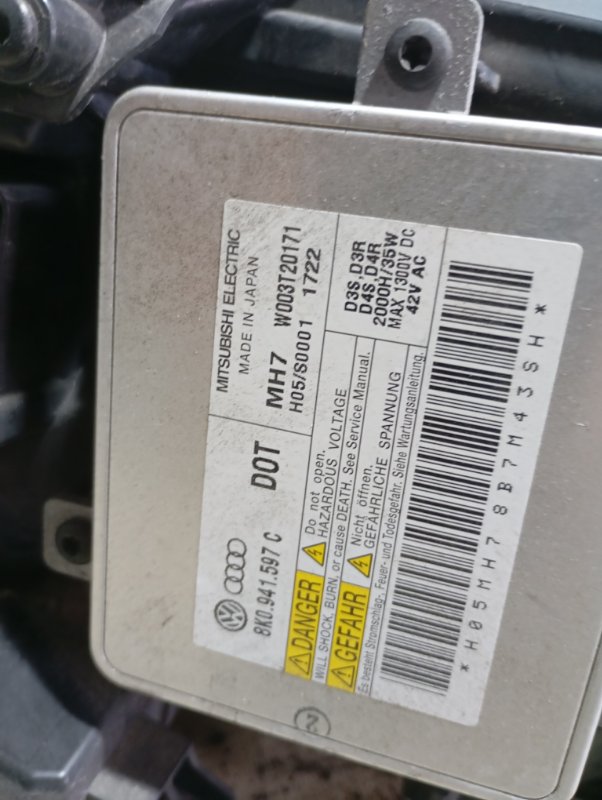 Фары Audi A4 2011 B8