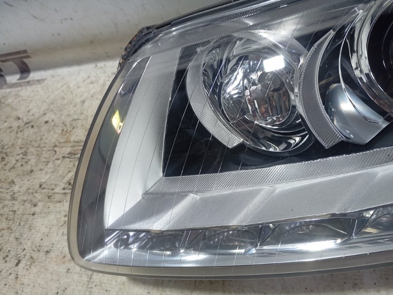 Фары Audi A6 2010 C6