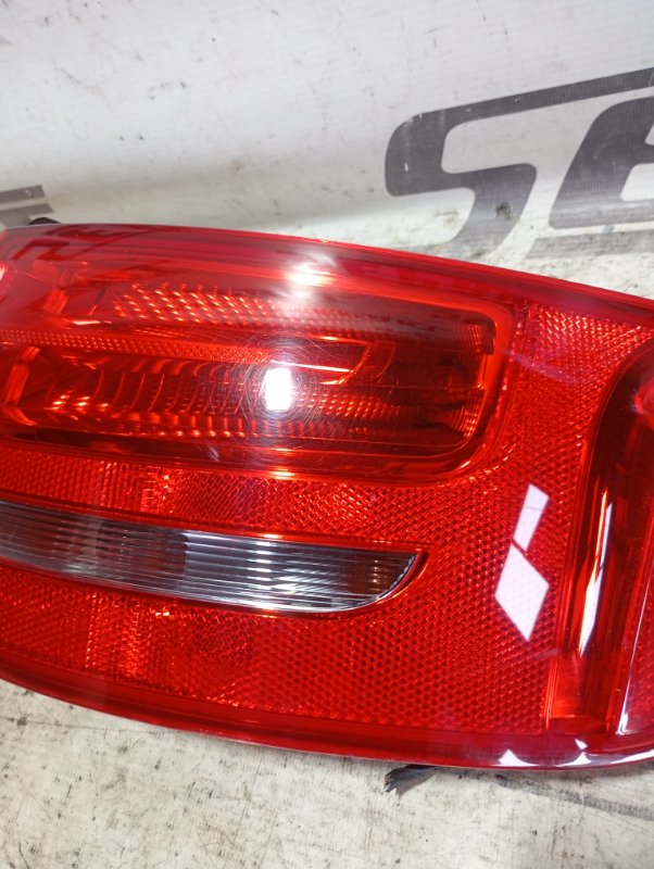Фонарь наружный Audi A4 2008 B8