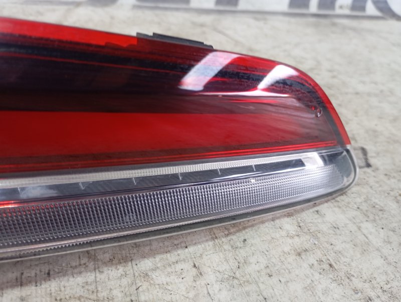Фонарь внутренний Skoda Karoq 2024