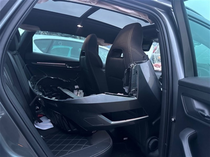Skoda Karoq 2.0 DNNA 2024 Skoda Karoq 2024