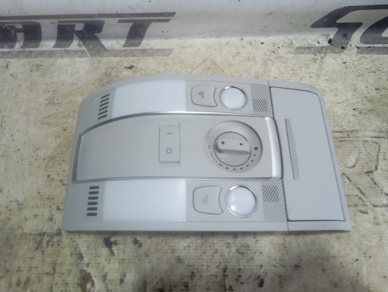 Плафон салона Audi A6 2005 C6