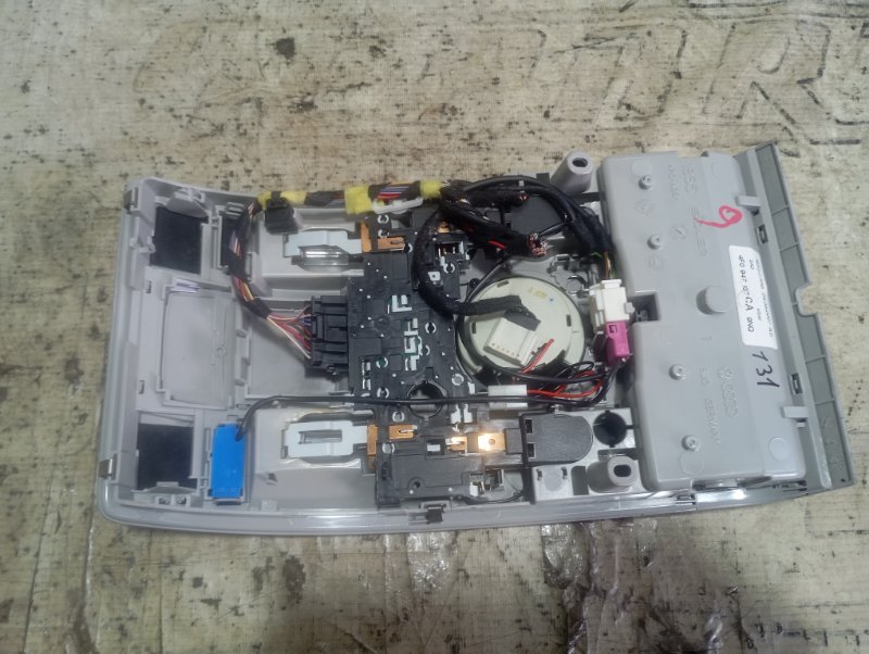 Плафон салона Audi A6 2005 C6