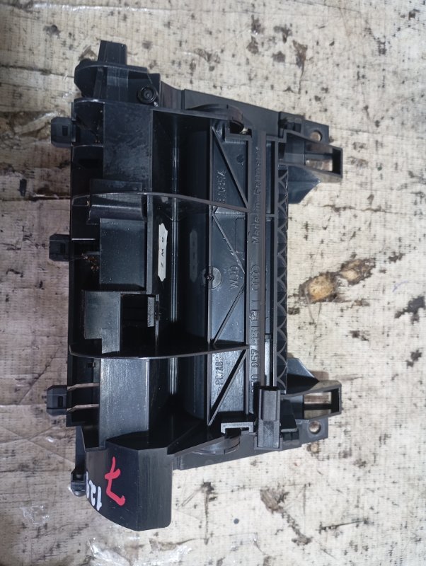 Пепельница Audi A4 2006 B7