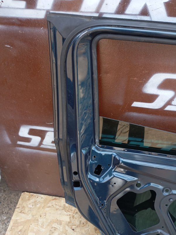 Дверь Skoda YETI 2015