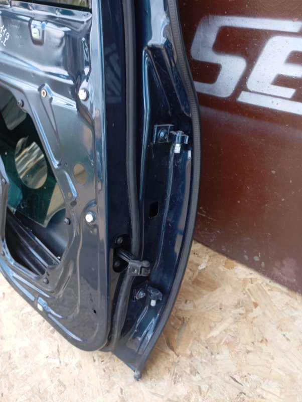 Дверь Skoda YETI 2015