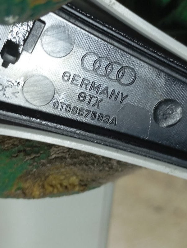 Зеркало заднего вида салонное Audi A4 2011 B8