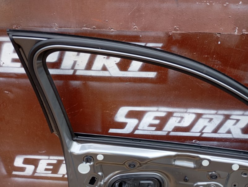 Дверь Skoda Karoq 2024