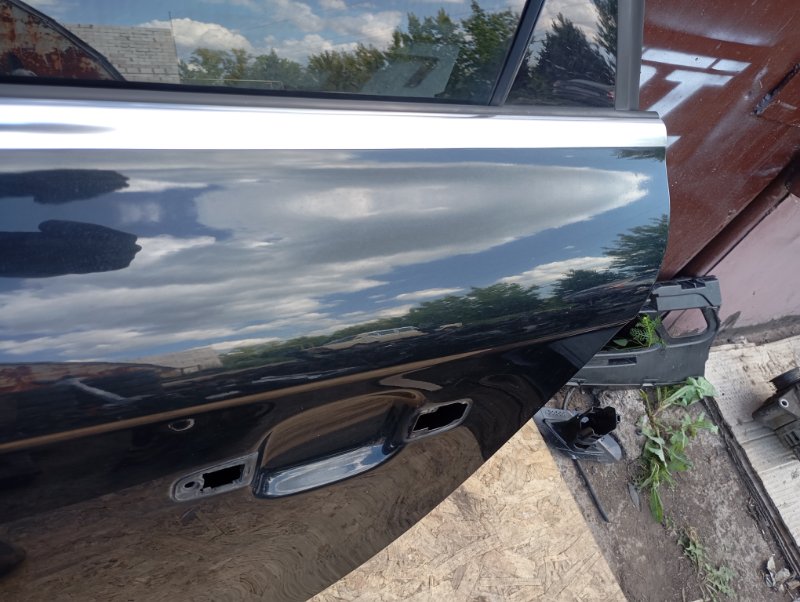 Дверь Audi A4 2011 B8