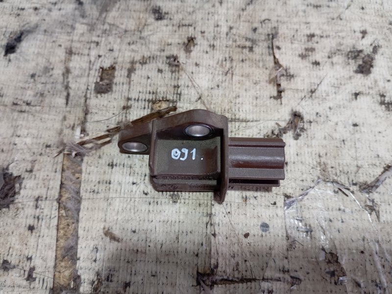 Датчик парковки Audi Q7 2010 4L