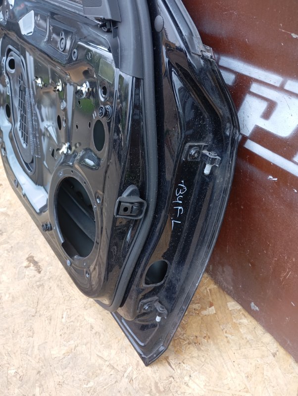 Дверь Audi A4 2011 B8