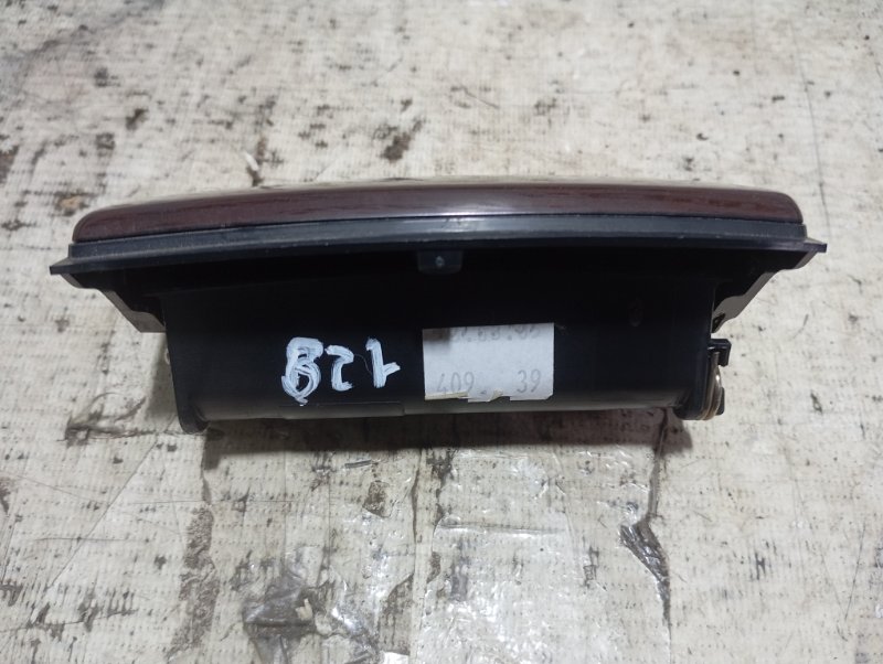 Пепельница Audi A4 2006 B7