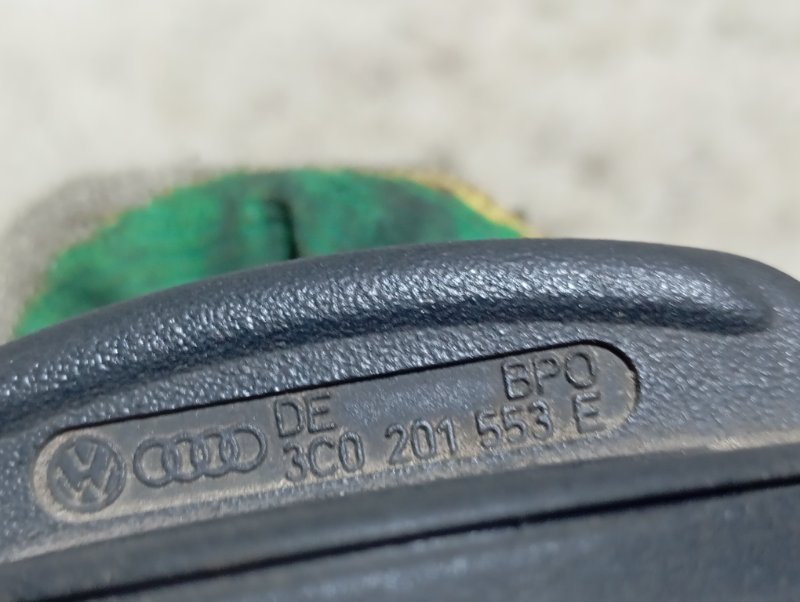 Лючок бензобака Audi A4 2006 B7