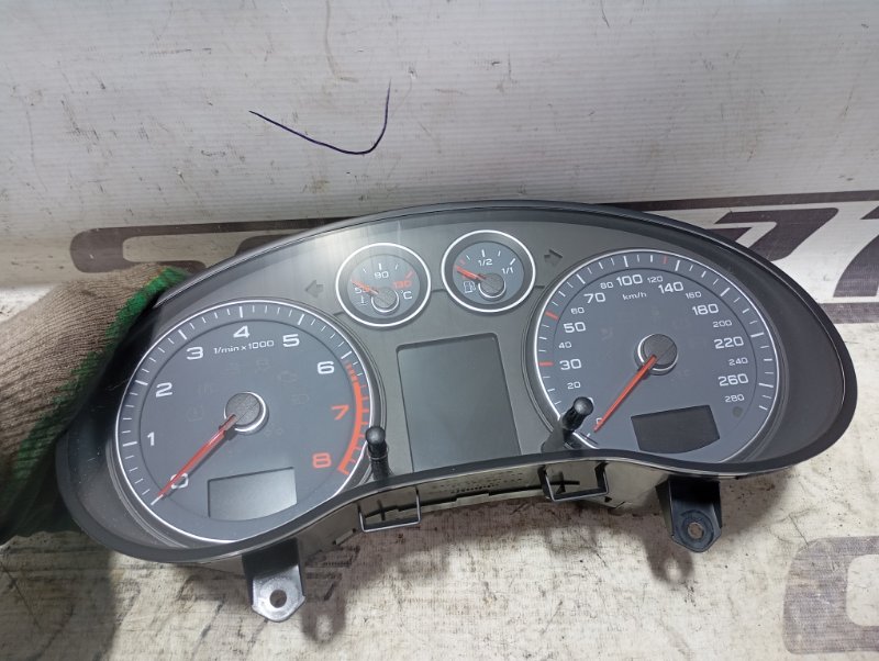Панель приборов Audi A3 2010 8P