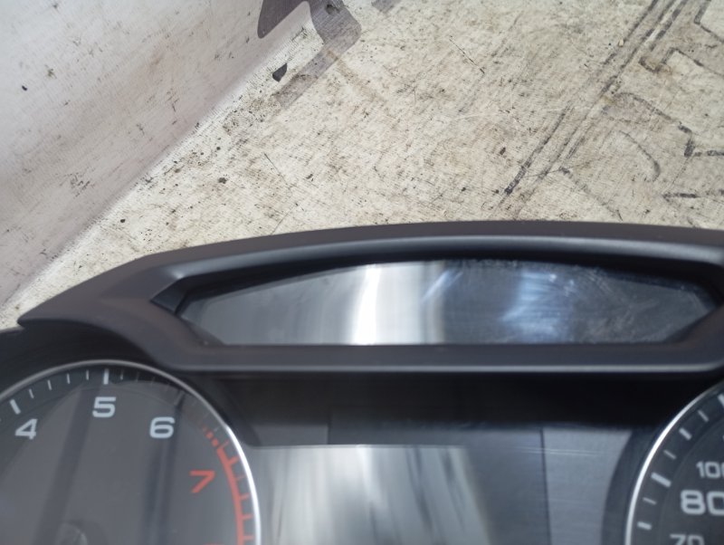 Приборная панель Audi A4 2008 B8