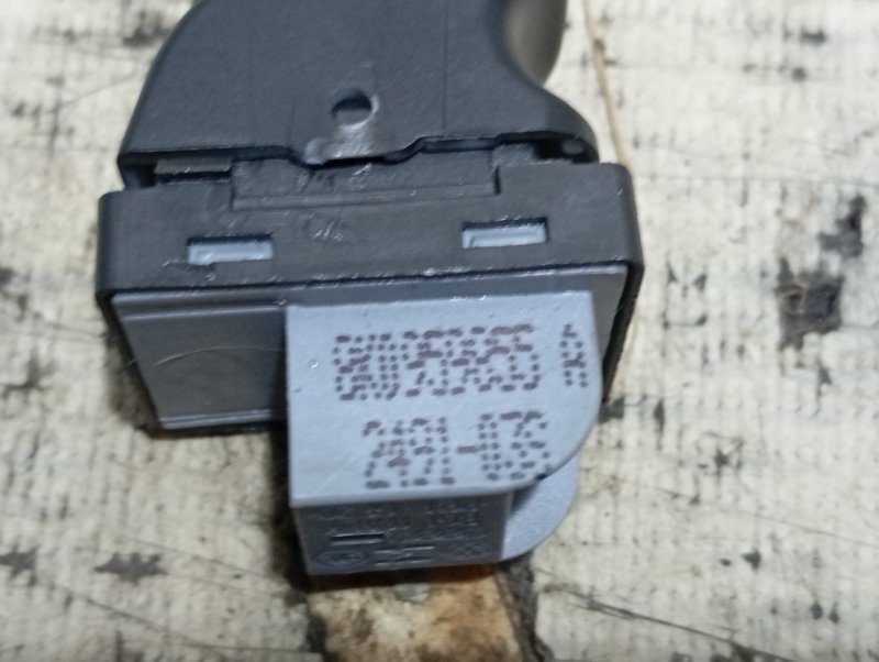 Кнопка стеклоподъемника Audi A4 2011 B8