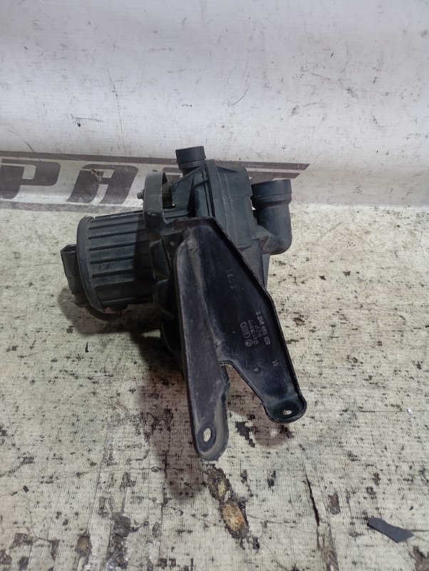 Насос продувки катализатора Audi A4 2002 B6