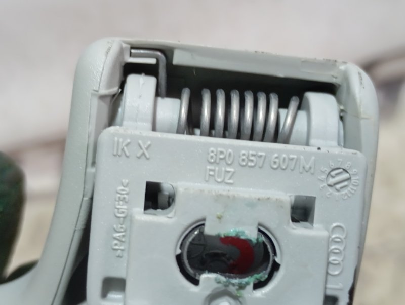 Ручки потолочные Audi A3 2010 8P