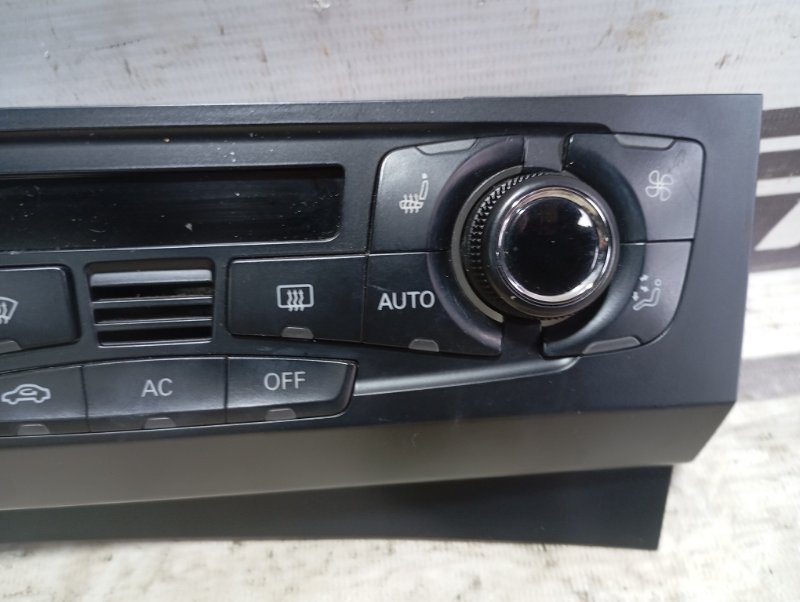 Блок управления климат-контролем Audi A4 2011 B8
