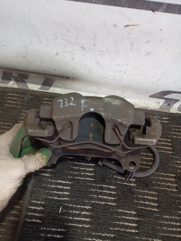Суппорт Audi A4 2008 B8