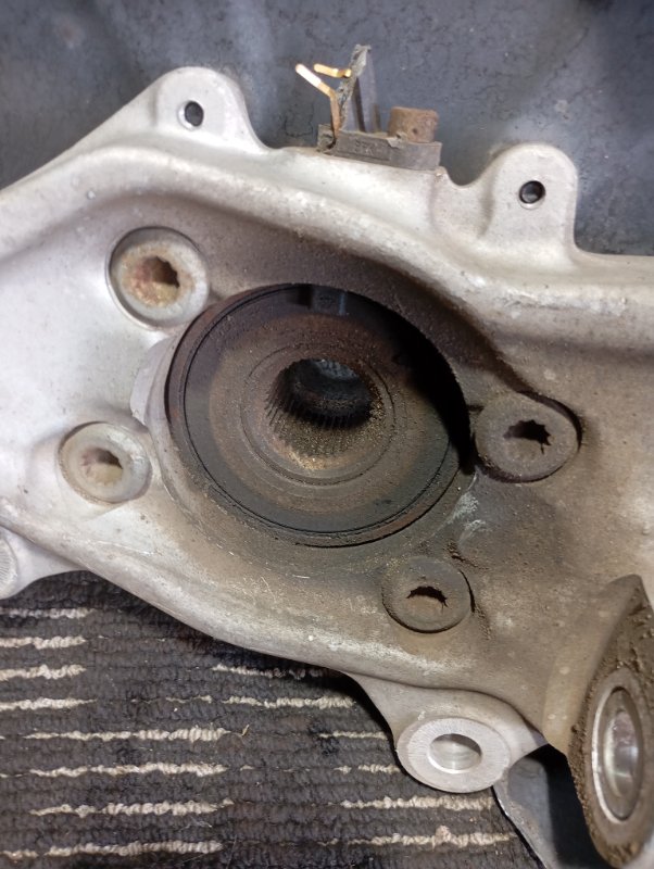 Кулак поворотный Audi A6 2007 C6