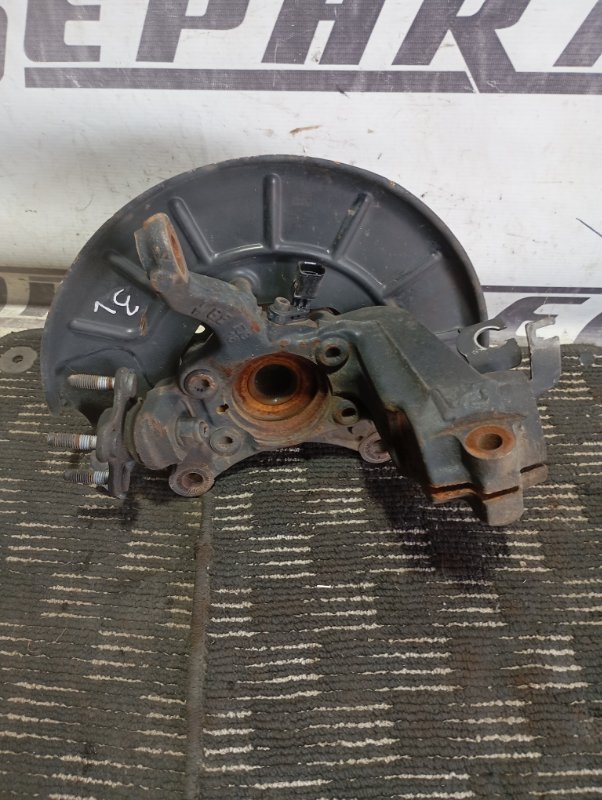 Кулак поворотный Audi A3 2010 8P
